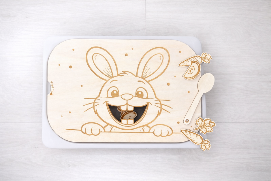 Aktivitätsplatte für Trofastbox | Hase füttern