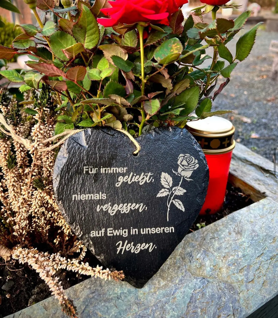 Trauerherz aus Schiefer – mit Wunschtext Kreativio