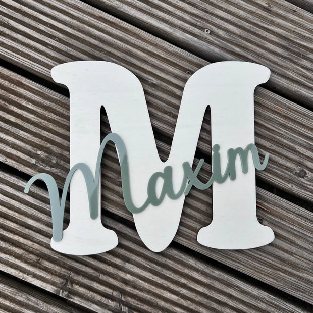Wanddeko Buchstabe aus Holz mit Acryl-Namensschrift Kreativio