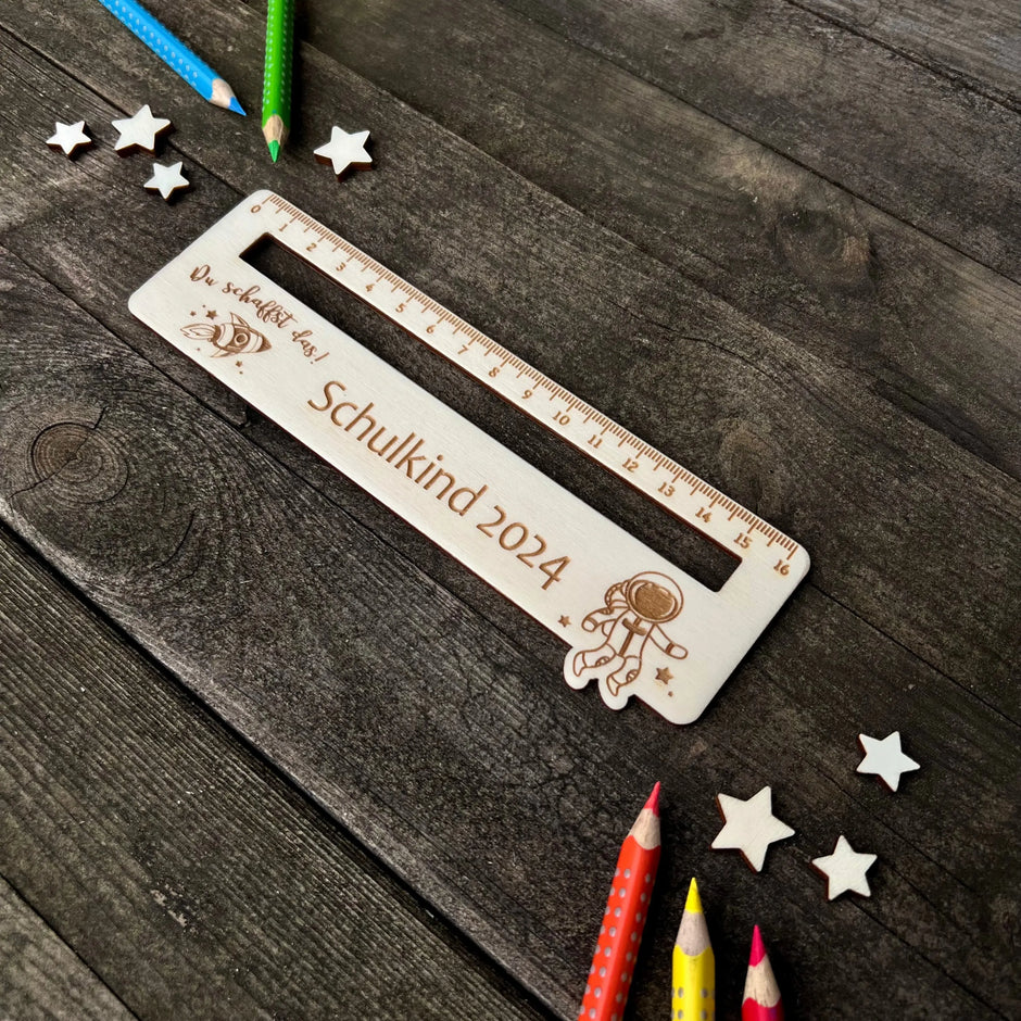 Lesehilfe "Astronaut" mit Wunschtext Kreativio