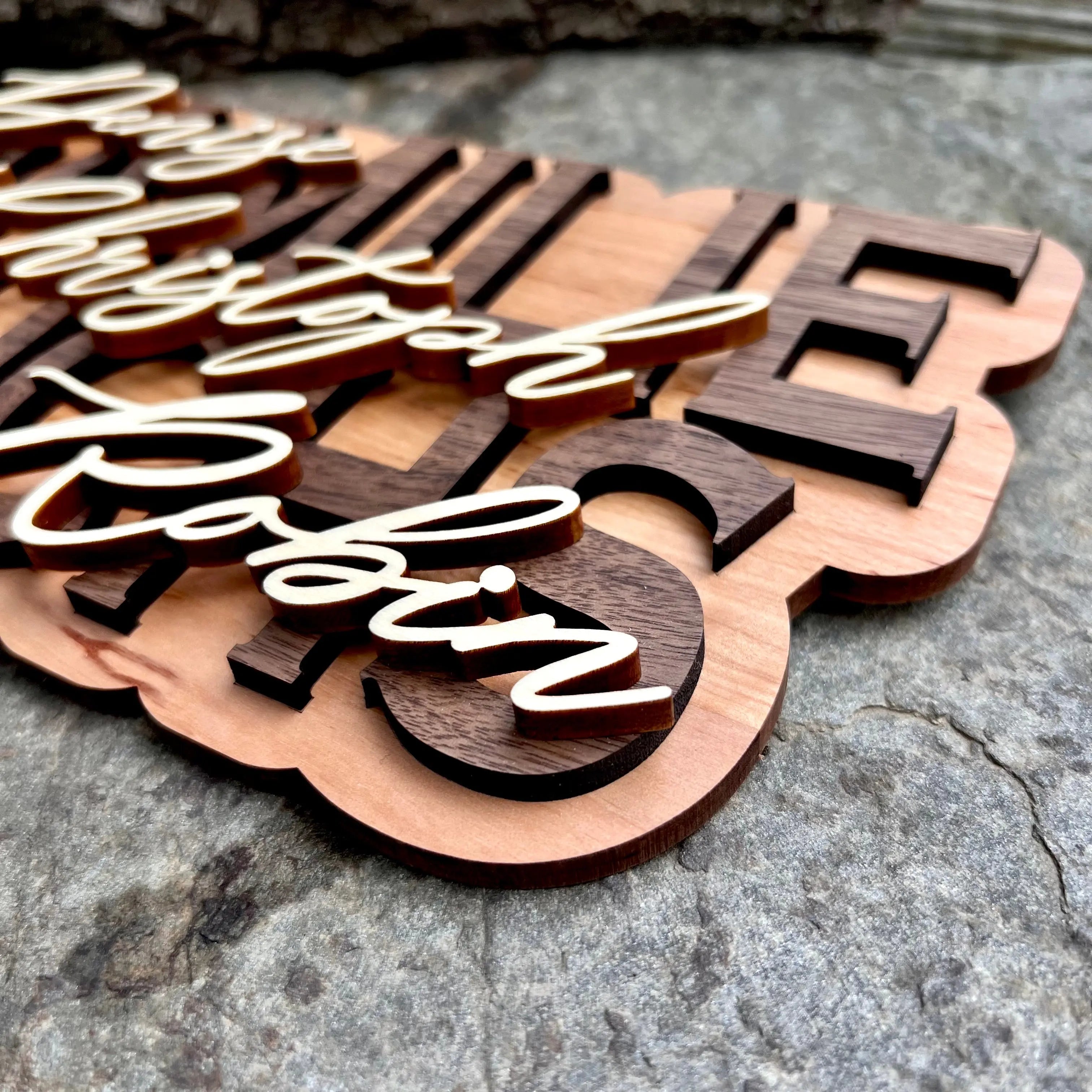 Familien Türschild aus Holz – personalisiert (26 x 14 cm) Kreativio